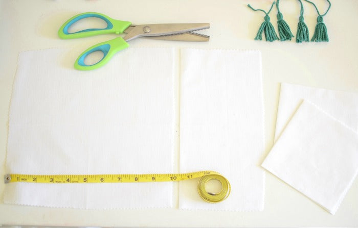 DIY Holiday Cocktail Napkins