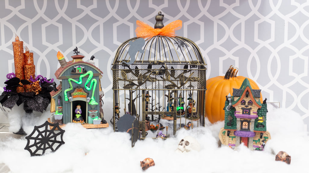 Lemax Spooky Town Halloween Collection Village Set-Up