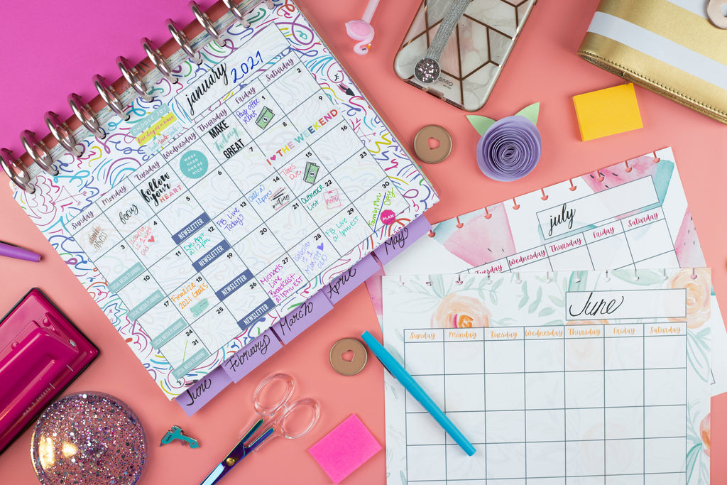 Free Print at Home Planner by Lynn Lilly