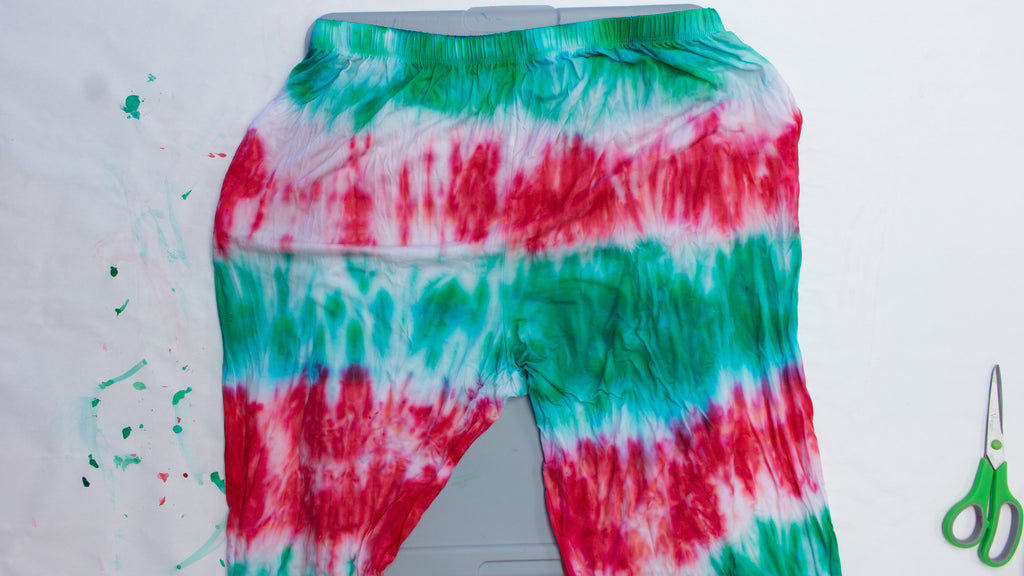 DIY Christmas Tie Dye Pajamas