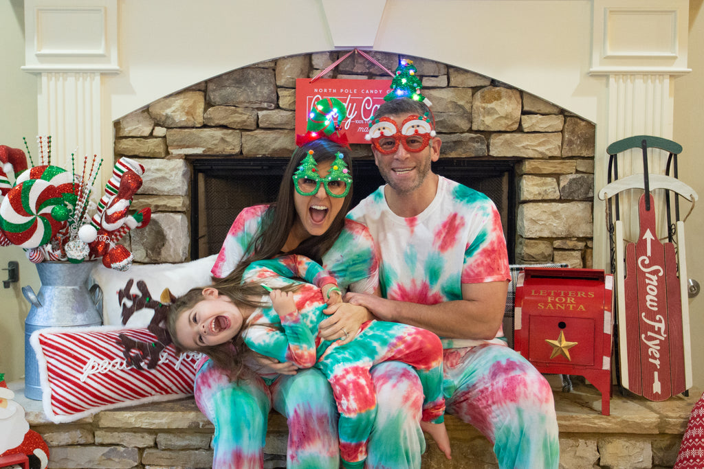 DIY Family Matching Christmas Tie Dye Pajamas